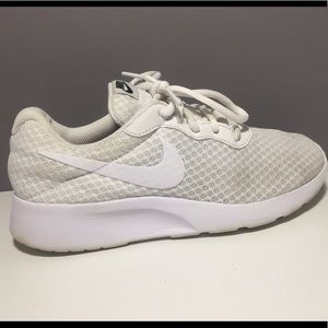 Women's Nike Shoes - Size 6.5
